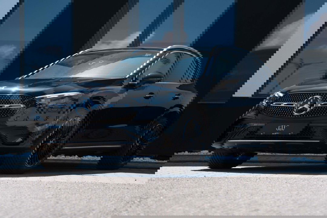 Mercedes-Benz GLC 2025