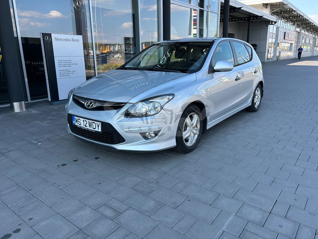 Hyundai i30 I [2007 - 2012] 1.6 GL Comfort 2011