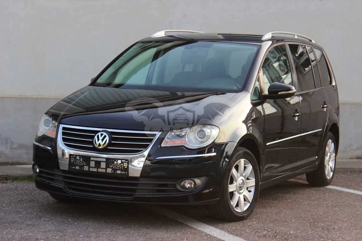 Volkswagen Touran I [2003 - 2015] 2.0 TDI BlueMotion Technology Comfortline 2010