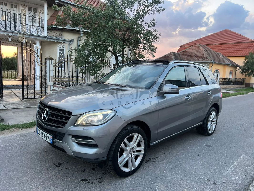 Mercedes-Benz ML 2013