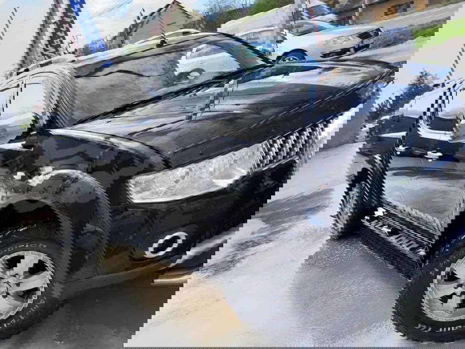 Mitsubishi L200 2011