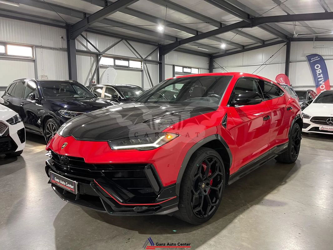 Lamborghini Urus Standard 2020