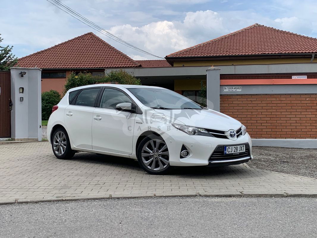 Toyota Auris II [2012 - 2018] 2013
