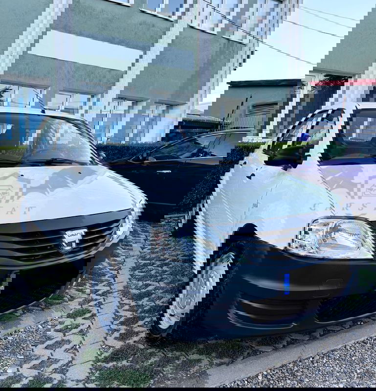 Dacia Logan I [2004 - 2012] Express 1.4 MPI 2009