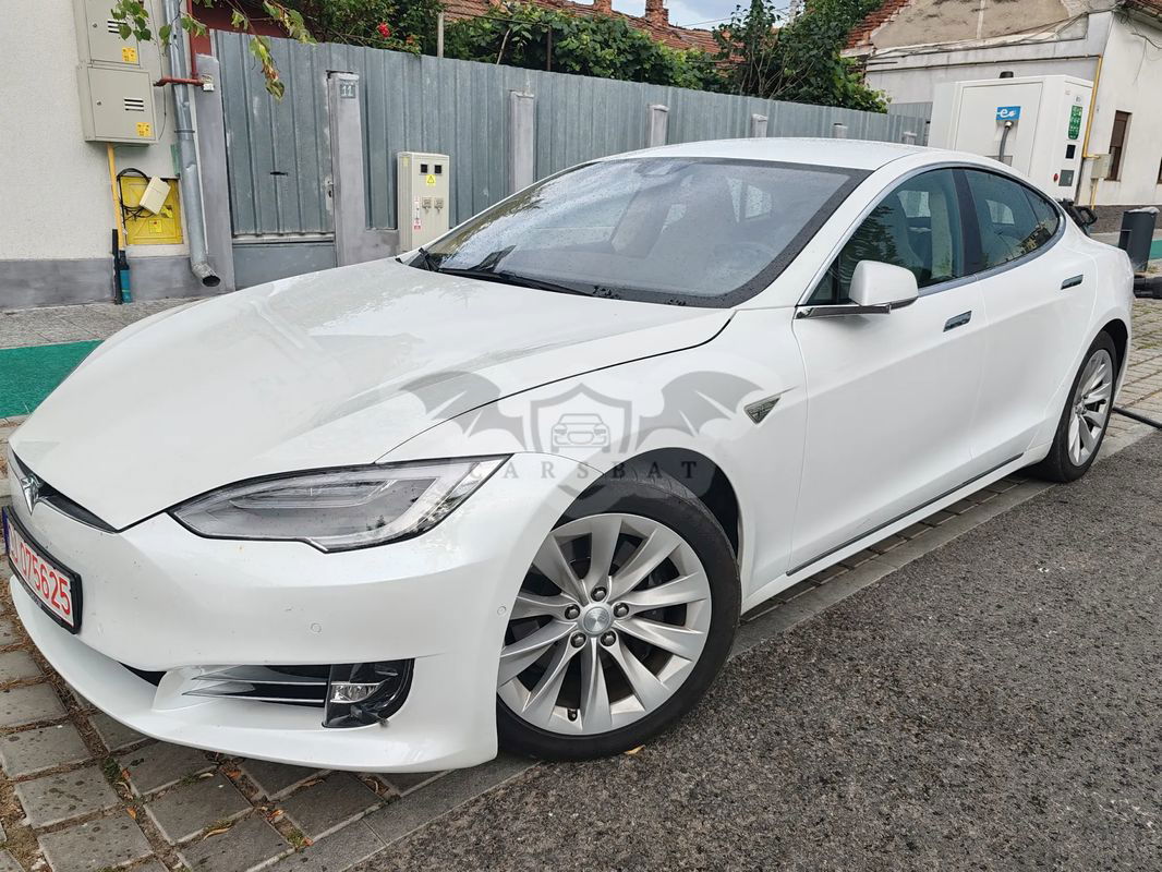 Tesla Model S 2017