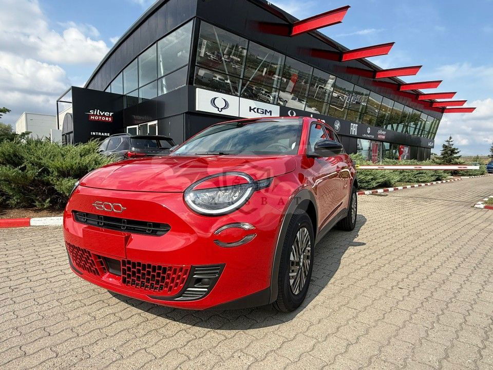 Fiat 600 BEV 54 kWh (RED) 2025