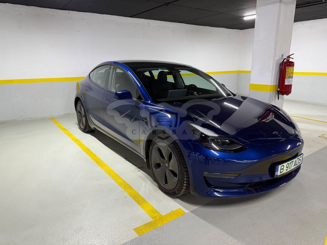 Tesla Model 3 2021