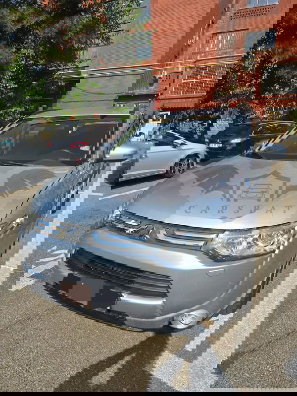 Mitsubishi Outlander III [2012 - 2021] 2.2 DI-D 4WD Automatik Diamant Edition 2014