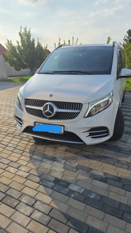 Mercedes-Benz V 300 d Extralung Avantgarde 2020