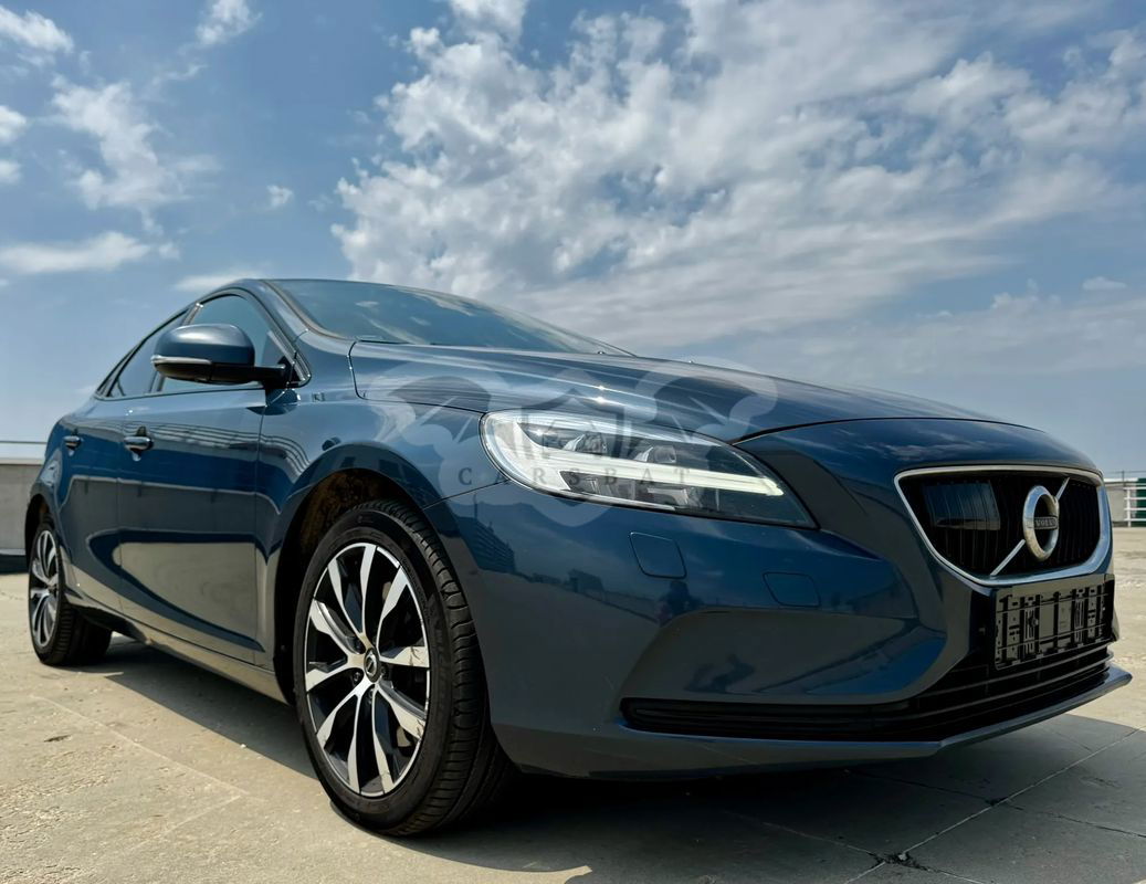 Volvo V40 II [2012 - Prezent] D3 Geartronic Inscription 2020