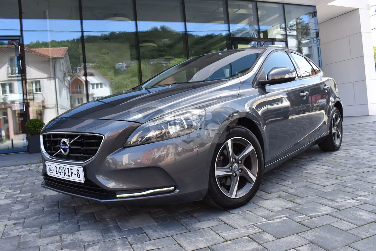 Volvo V40 II [2012 - Prezent] D2 2013