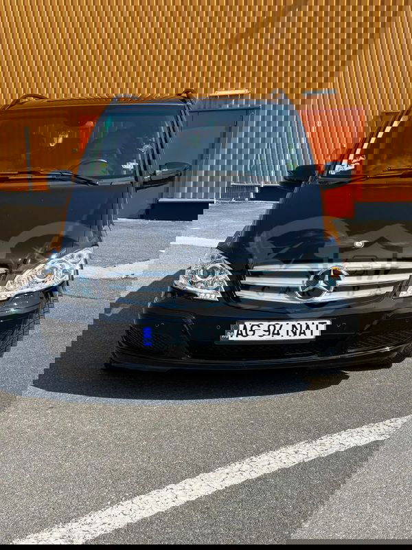 Mercedes-Benz Viano 2012