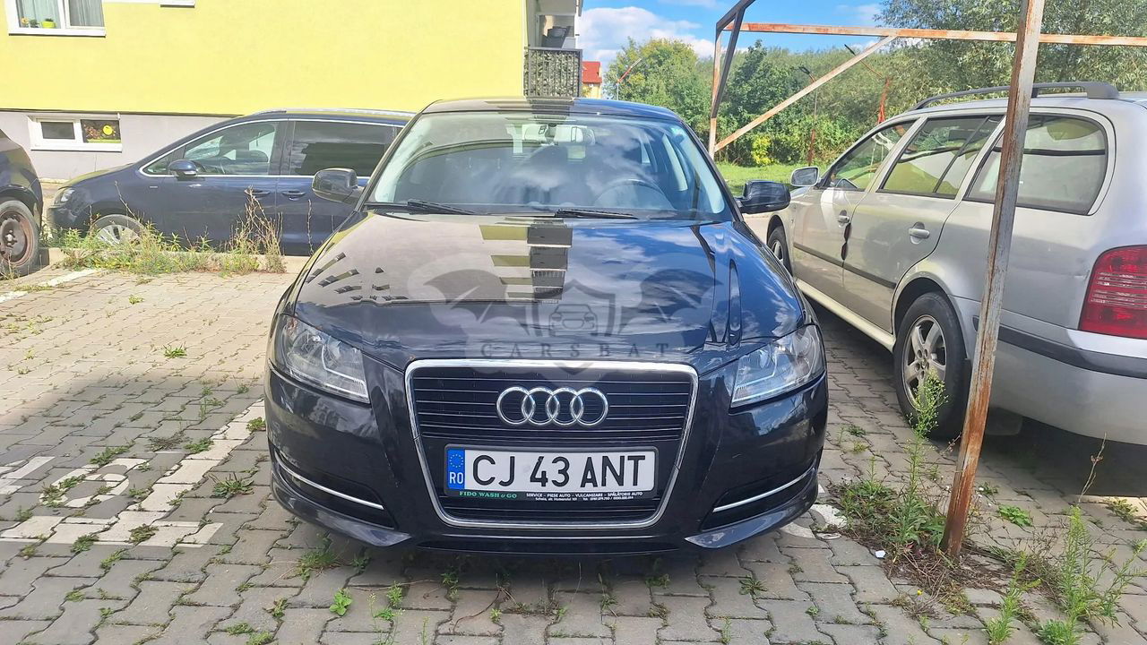 Audi A3 8P [2003 - 2013] Sportback 1.6 TDI Ambiente 2010