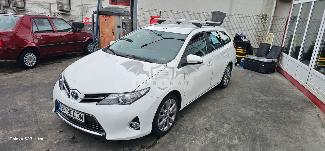 Toyota Auris 2014