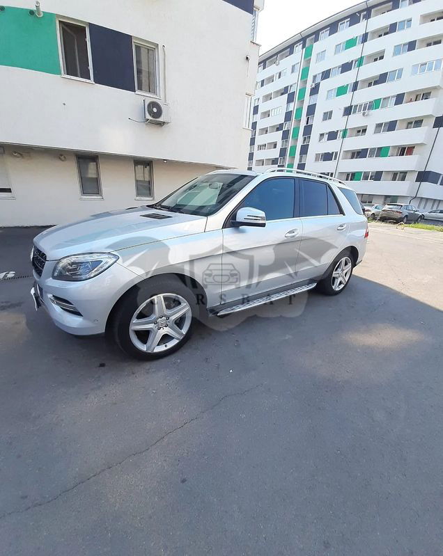 Mercedes-Benz ML W166 [2011 - 2015] 250 BlueTEC 4MATIC 7G-TRONIC 2014