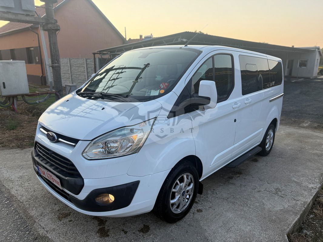 Ford Tourneo 300 L1H1 VA Titanium 2013