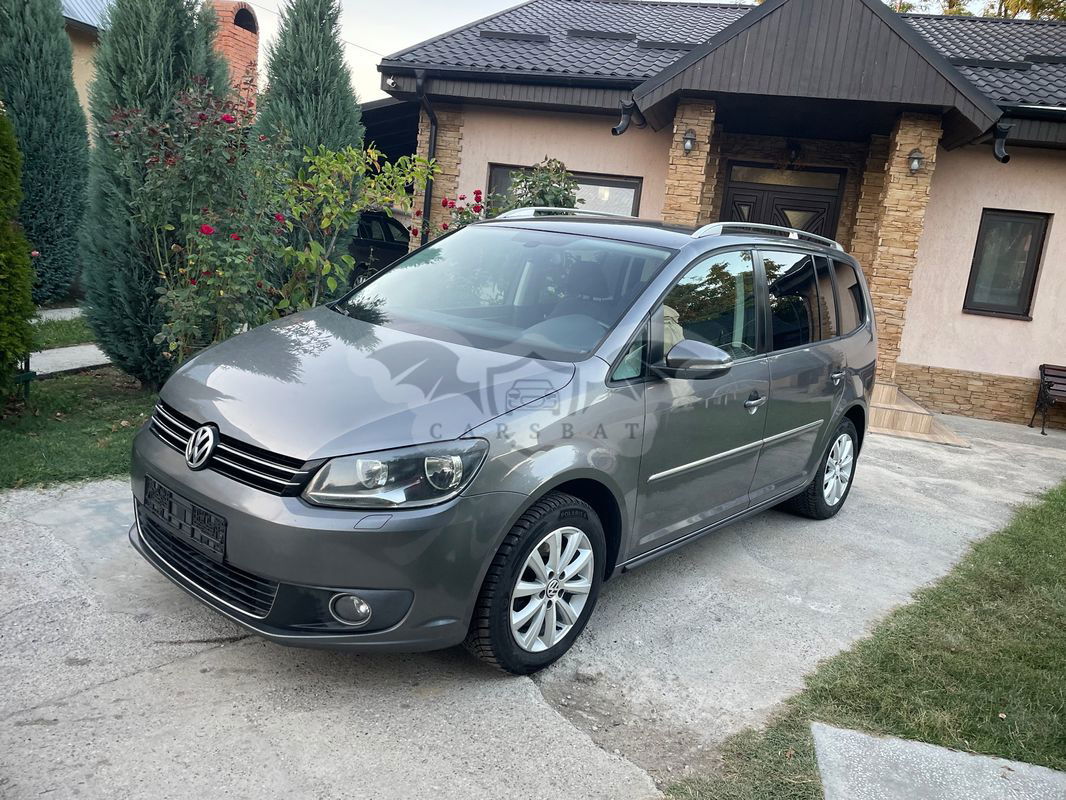 Volkswagen Touran 2011