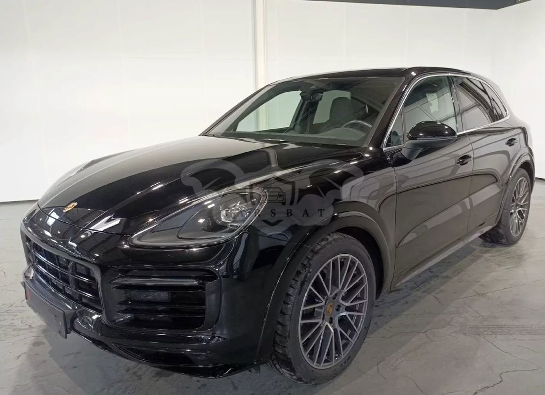 Porsche Cayenne Standard 2021