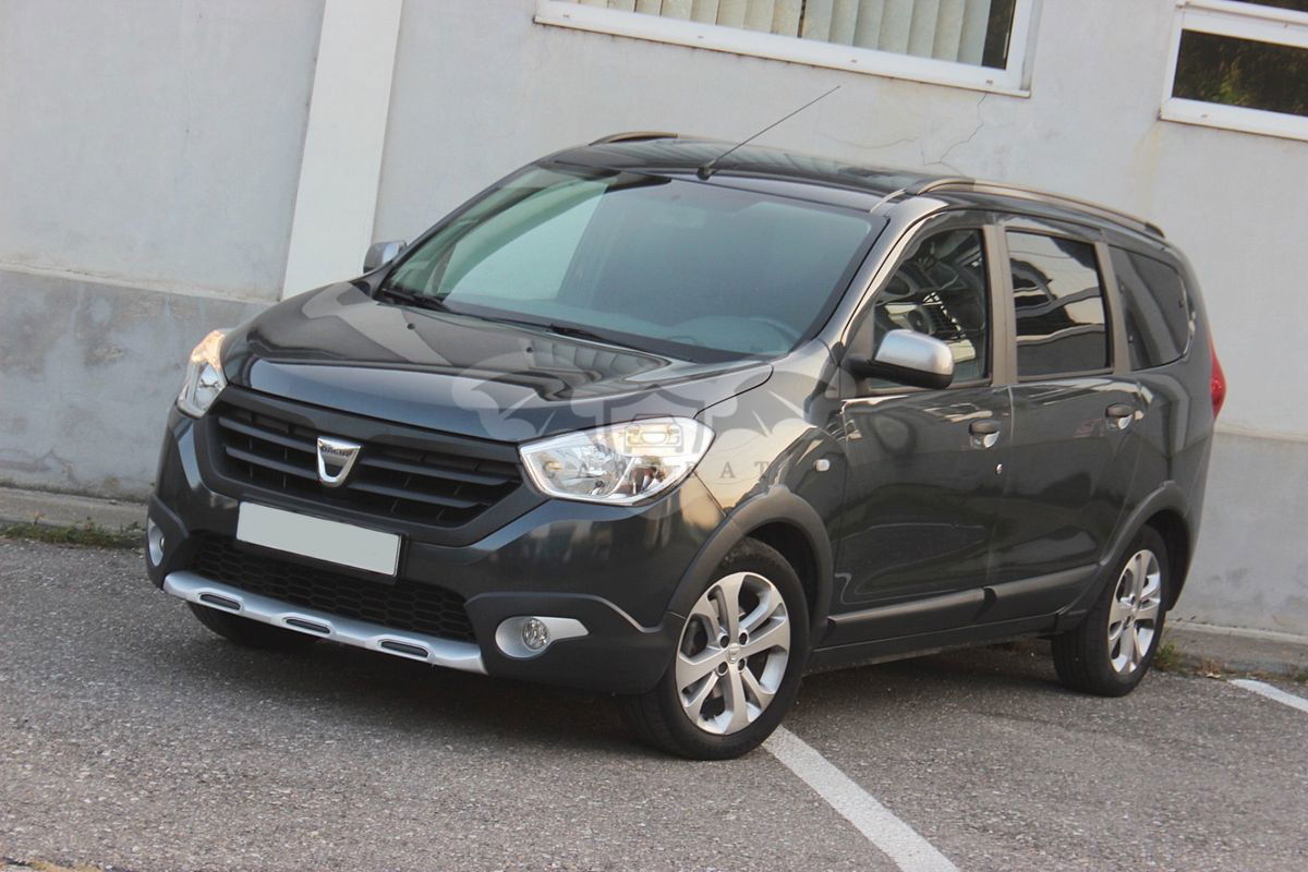 Dacia Lodgy TCe 115 Stepway 2016
