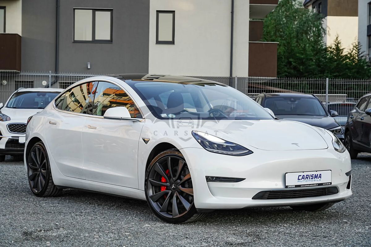 Tesla Model 3 Performance 2020