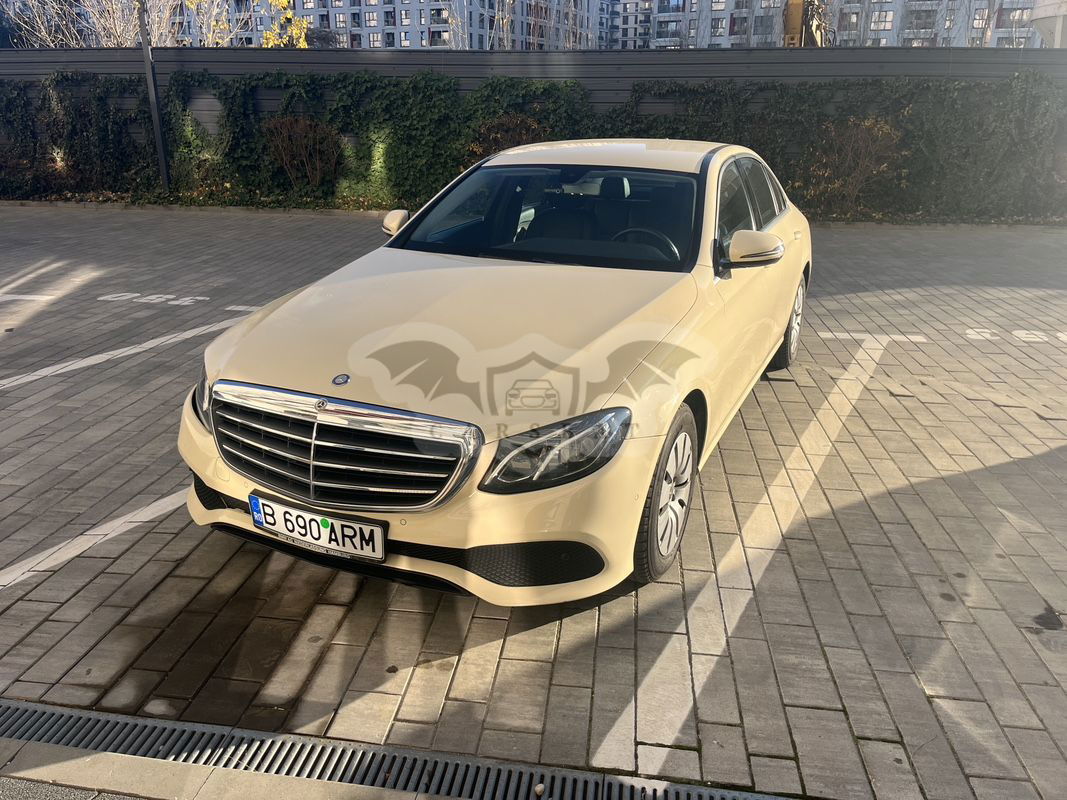 Mercedes-Benz E W213 [2016 - 2023] 200 d 9G-TRONIC 2019