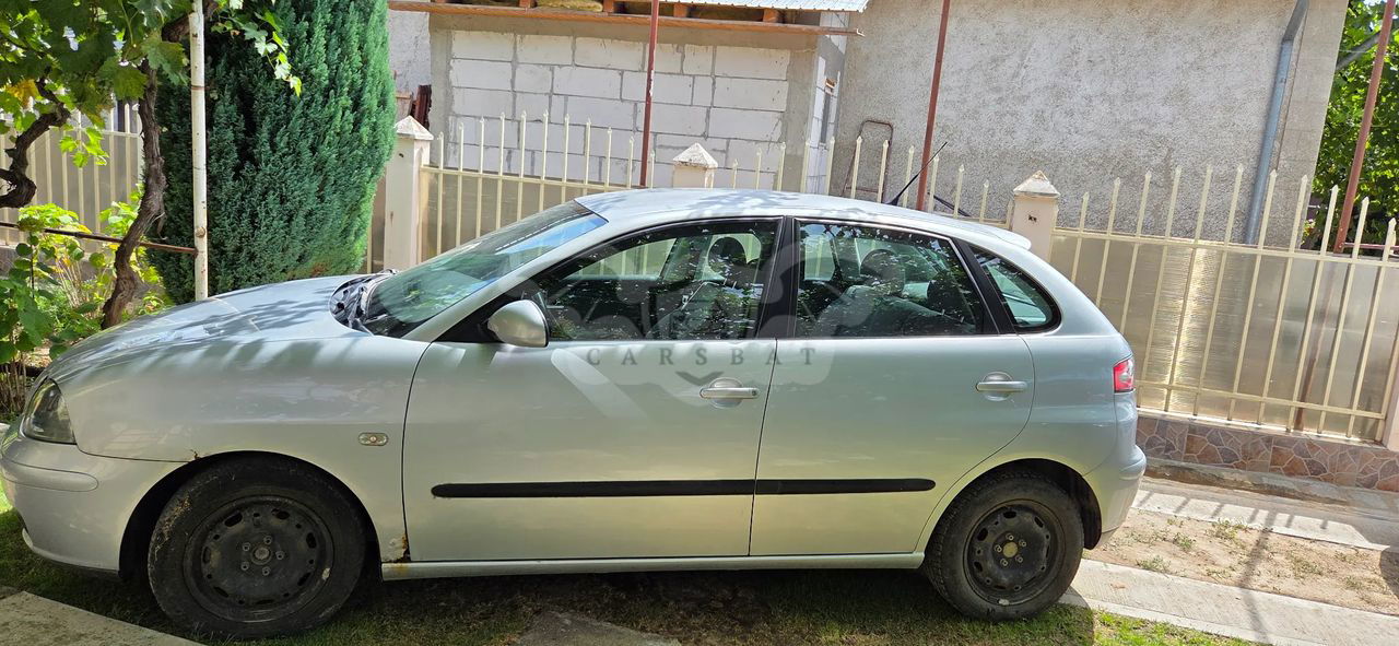 Seat Ibiza 2004