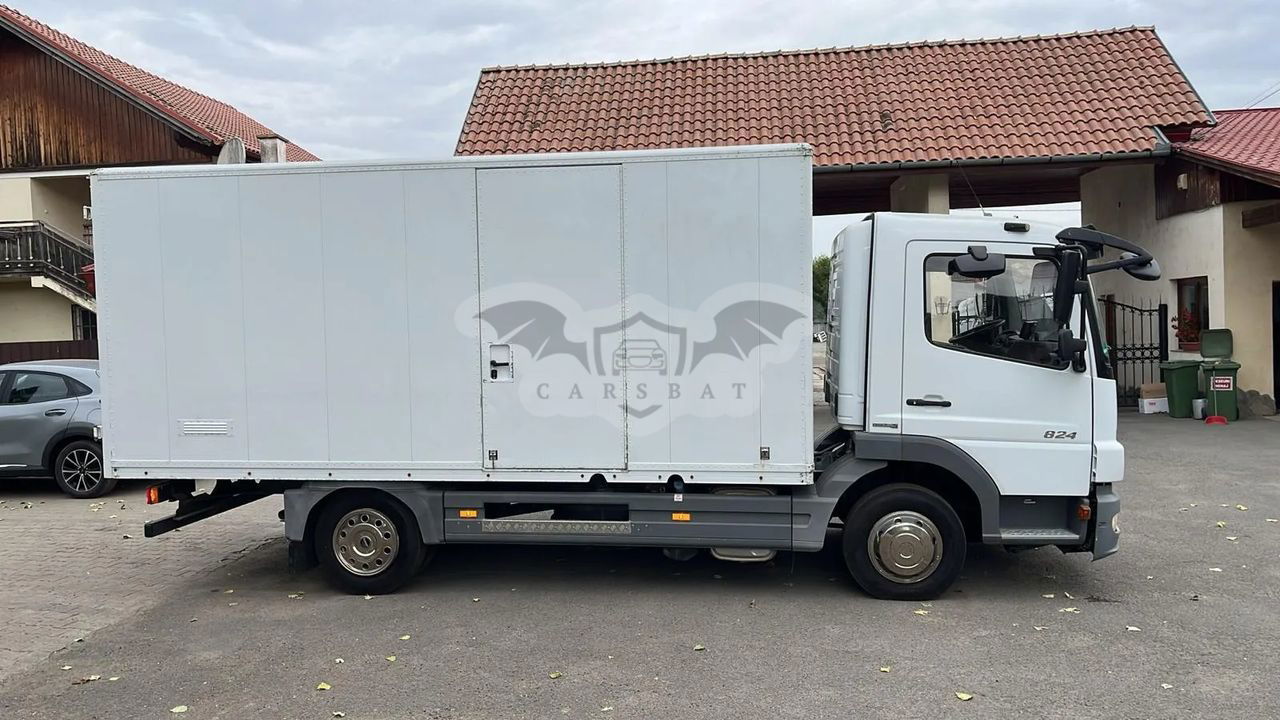 Mercedes-Benz Atego 2011