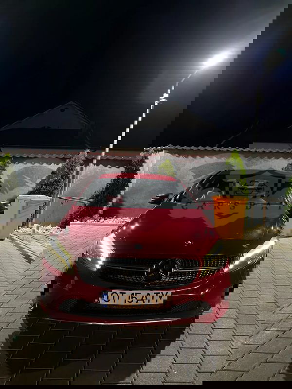 Mercedes-Benz A 2016