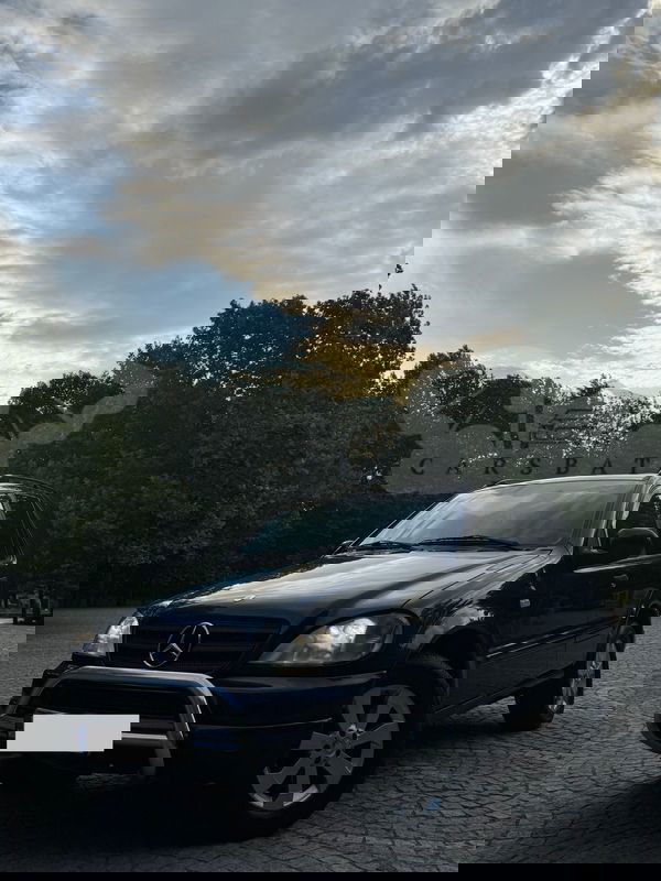 Mercedes-Benz ML W163 [1997 - 2005] 2001