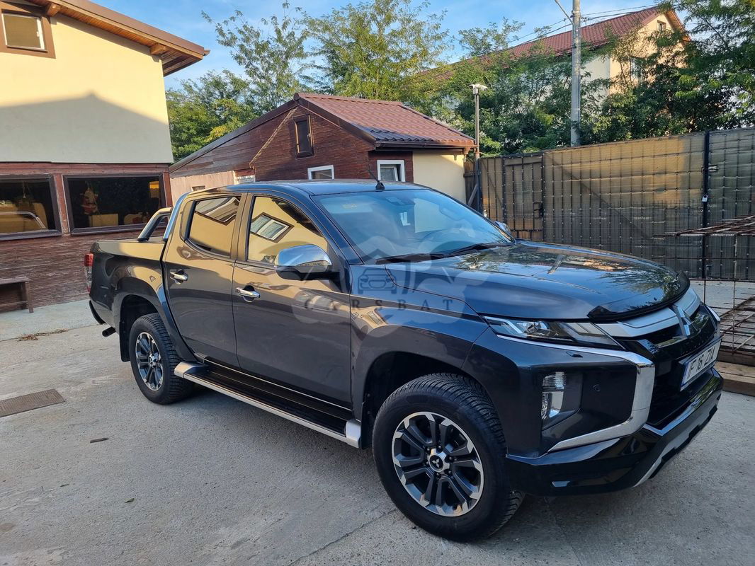Mitsubishi L200 Double Cab 2.2 DI-D A/T Intense 2019
