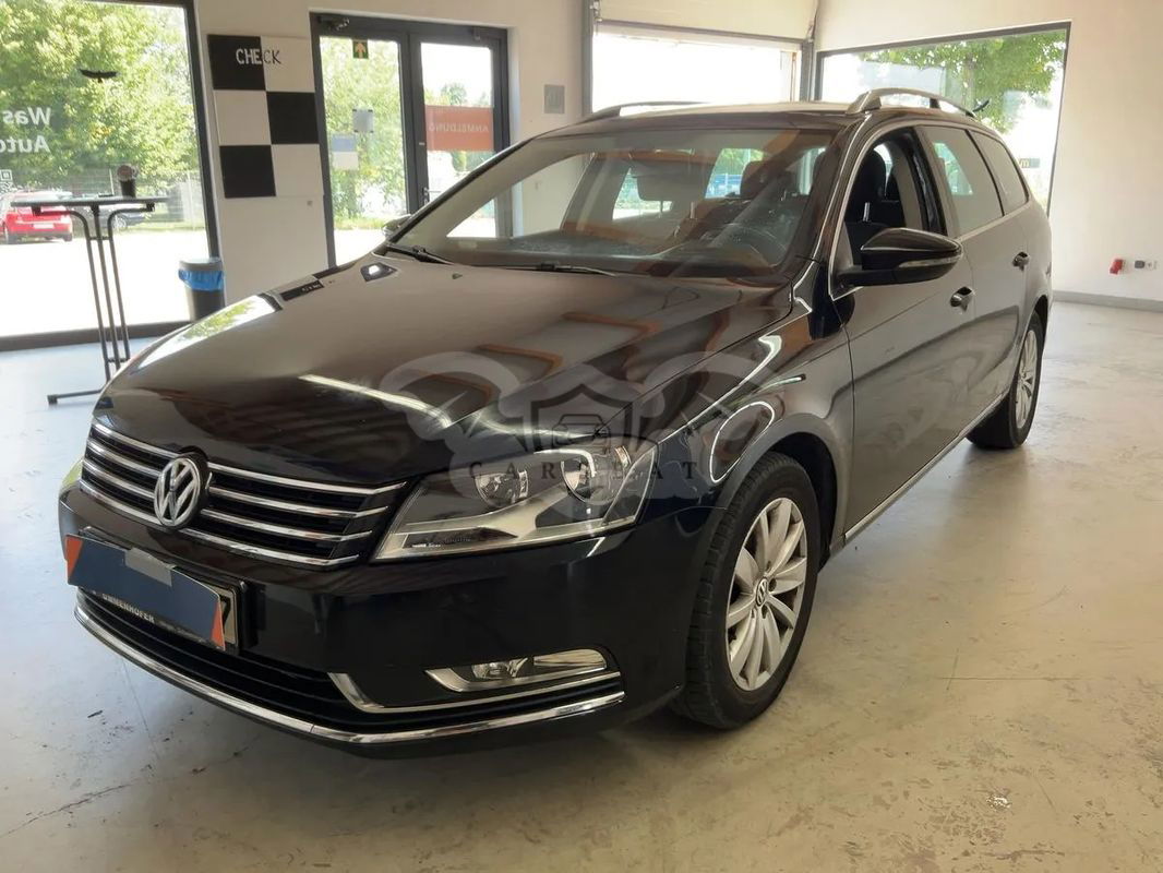 Volkswagen Passat B7 [2010 - 2014] 2.0 TDI BlueMotion Tehnology 4Motion Comfortline DSG 2012