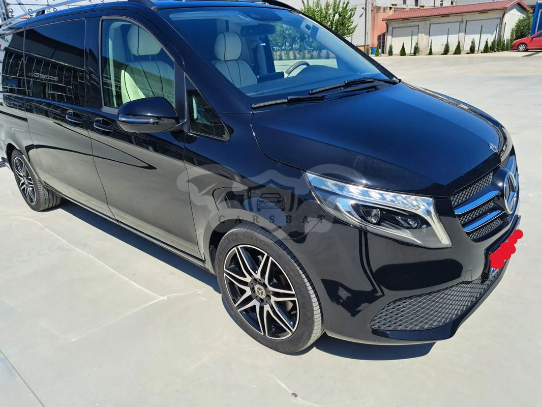 Mercedes-Benz V 2022