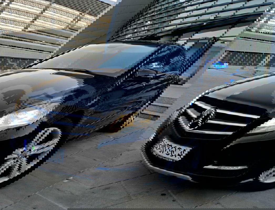 Mercedes-Benz R 350 CDI 4M L Aut 2011