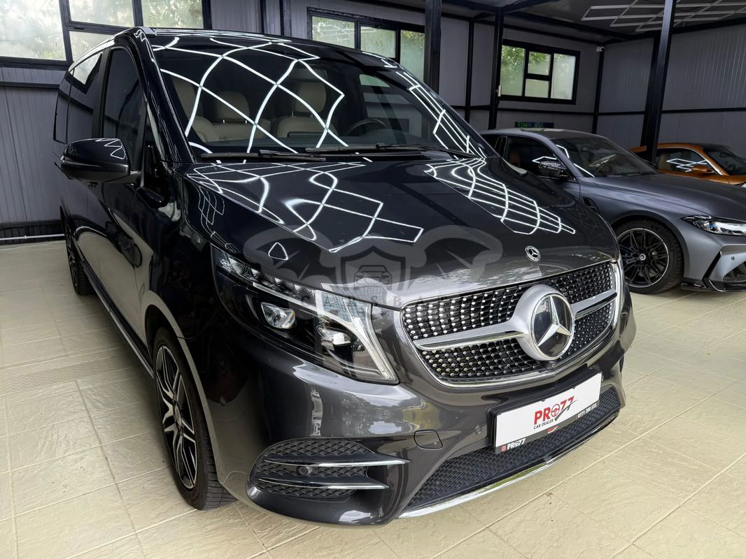 Mercedes-Benz V 300 d lang 4Matic 9G-TRONIC 2023