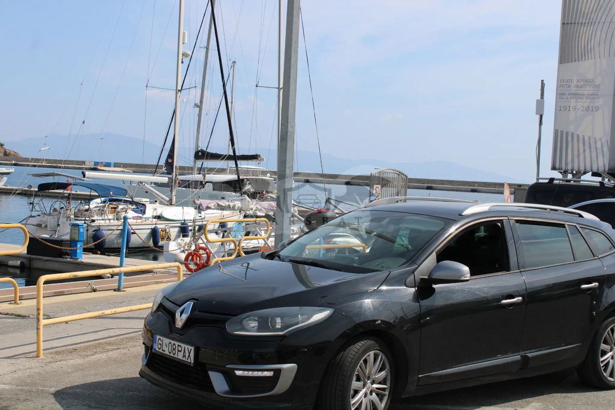 Renault Megane III [2008 - 2016] Sport Tourer 1.5 dCi EDC GT Line Aut. 2015