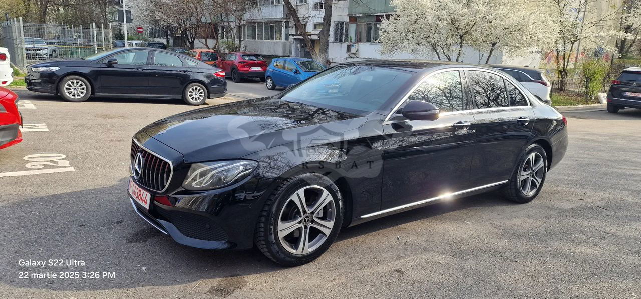 Mercedes-Benz E 200 d 9G-TRONIC AMG Line 2018