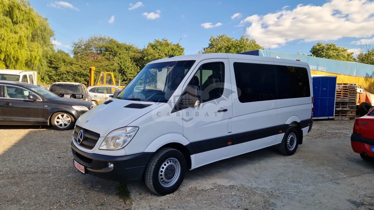 Mercedes-Benz Sprinter 2013