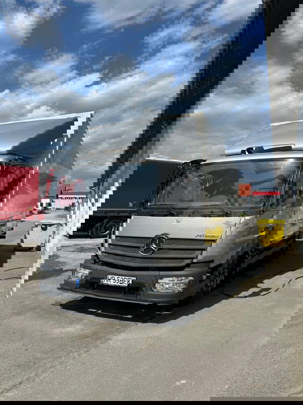 Mercedes-Benz Atego 2015