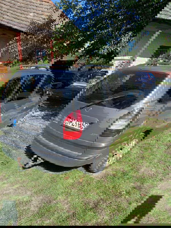 Opel Zafira A [1999 - 2006] 2.0 TDi Comfort 2004