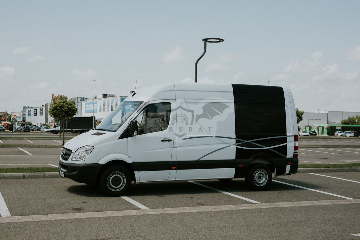 Mercedes-Benz Sprinter 2011