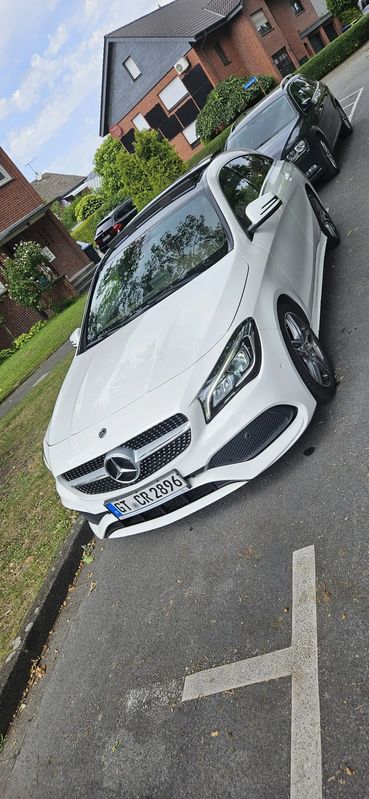 Mercedes-Benz CLA C117 [2013 - 2018] Shooting Brake 200 (CDI) d 7G-DCT AMG Line 2018