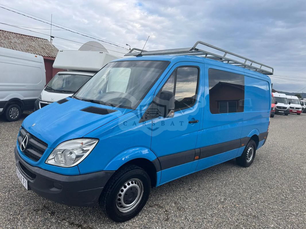 Mercedes-Benz Sprinter 2012