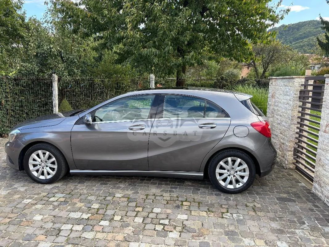 Mercedes-Benz A W176 [2012 - 2018] 180 CDI 7G DCT 2015