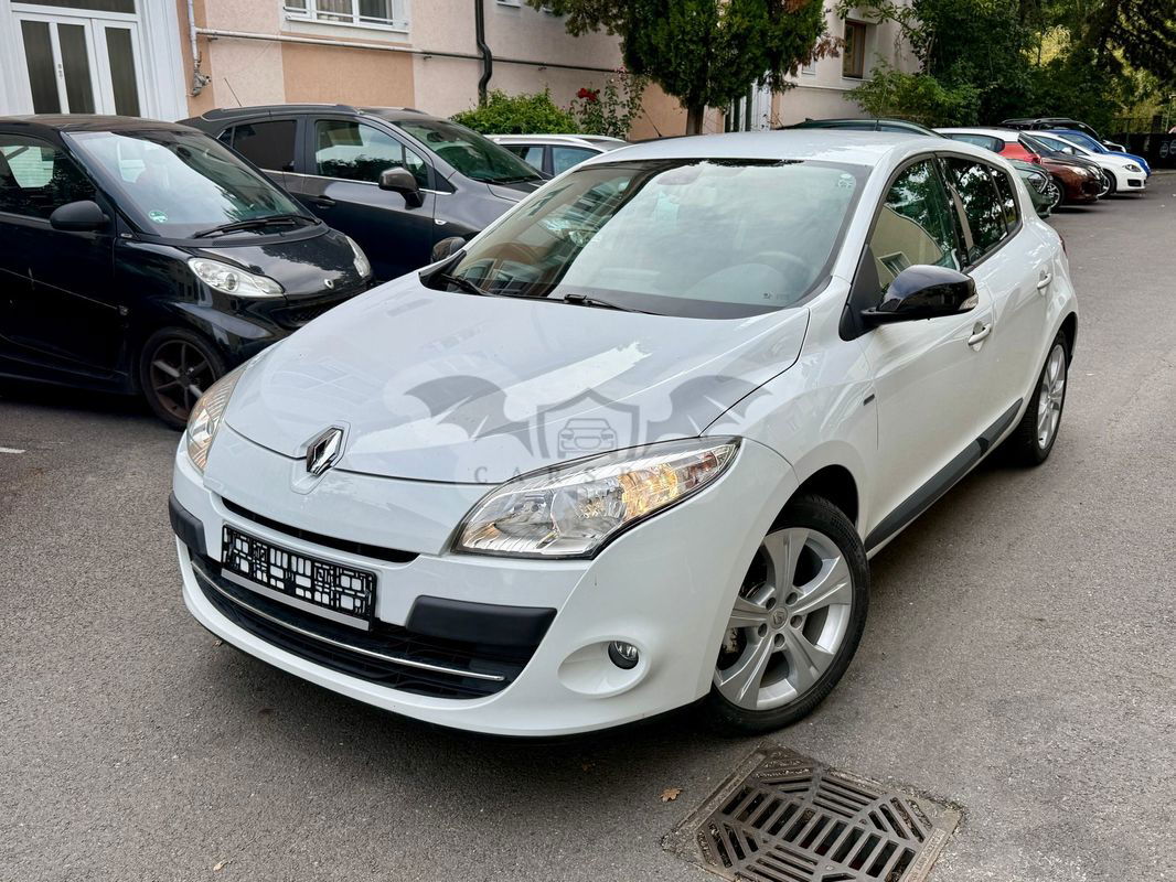 Renault Megane III [2008 - 2016] TCe 130 BOSE Edition 2011