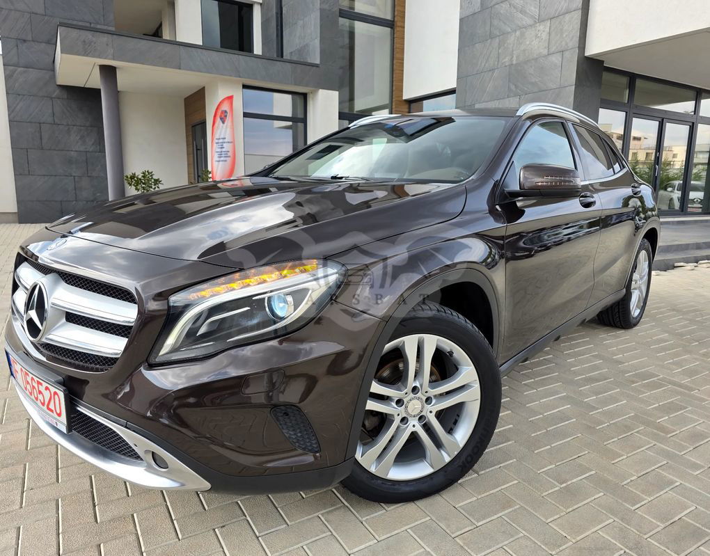 Mercedes-Benz GLA X156 [2013 - 2019] 200 (CDI) d 7G-DCT AMG Line 2015