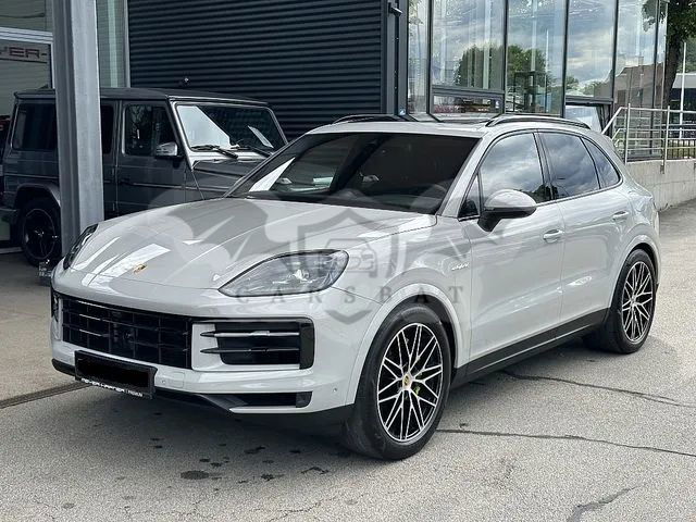 Porsche Cayenne E-Hybrid 2023