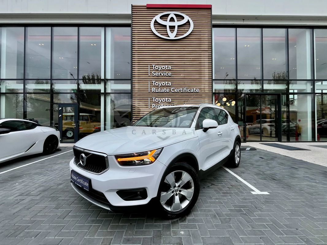Volvo XC40 T5 AWD Momentum 2019