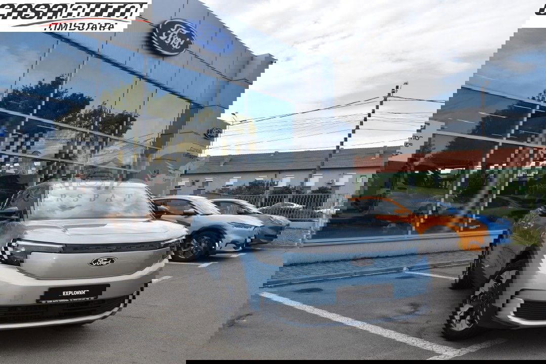 Ford Explorer 2025