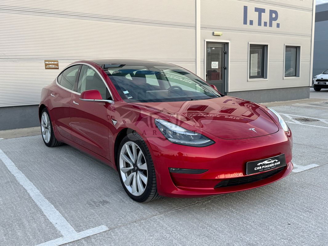 Tesla Model 3 Allradantrieb Dual Motor Performance 2020