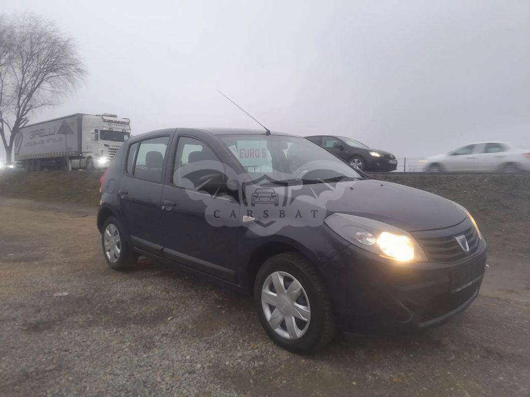 Dacia Sandero 2012